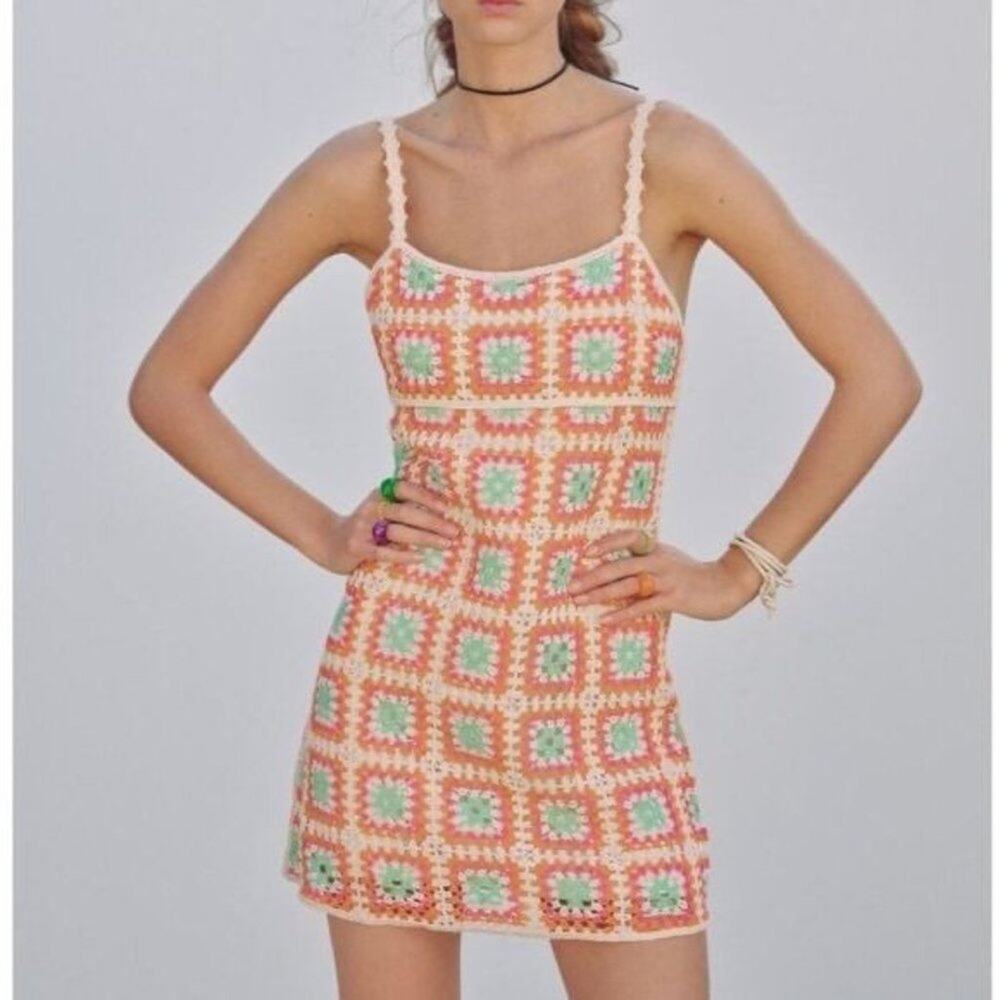 Zara Floral Crochet Mini Dress Medium EUC